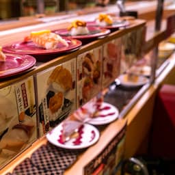 Japans sushirestaurant wil forse omzetdaling verhalen op minderjarige sushilikker