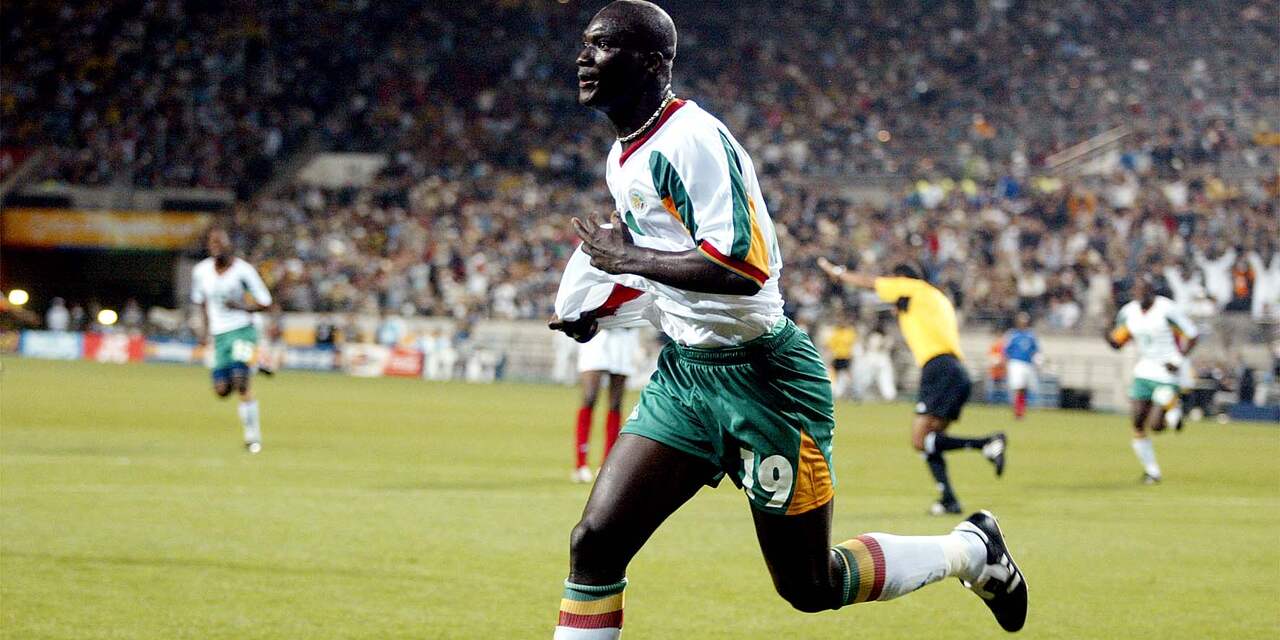 Senegalese WK-held Diop (42) na lang ziekbed overleden