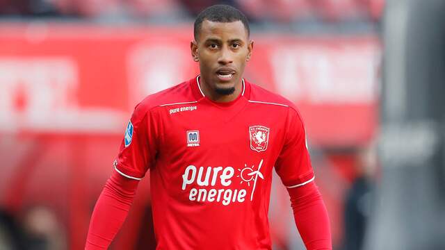 Luciano Narsingh wordt sinds de winterstop door Twente gehuurd van Feyenoord.