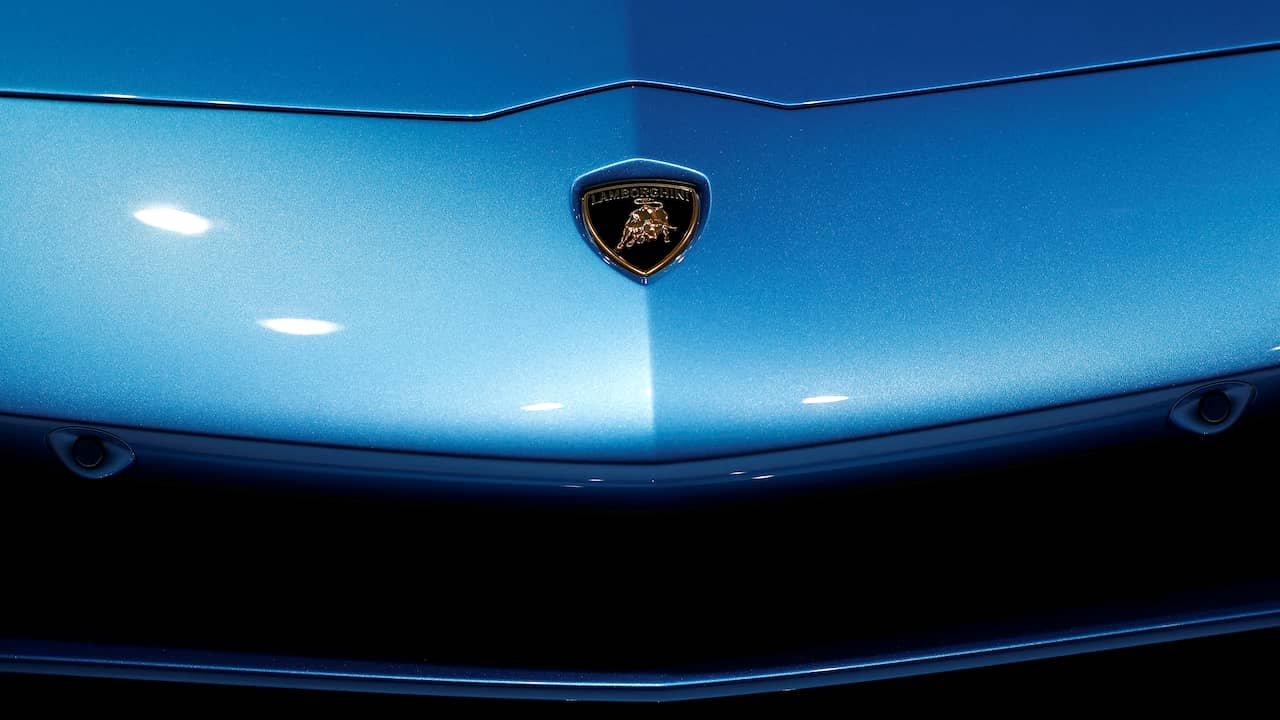 People who order a Lamborghini now will not get it until eventually 2024 |  NOW