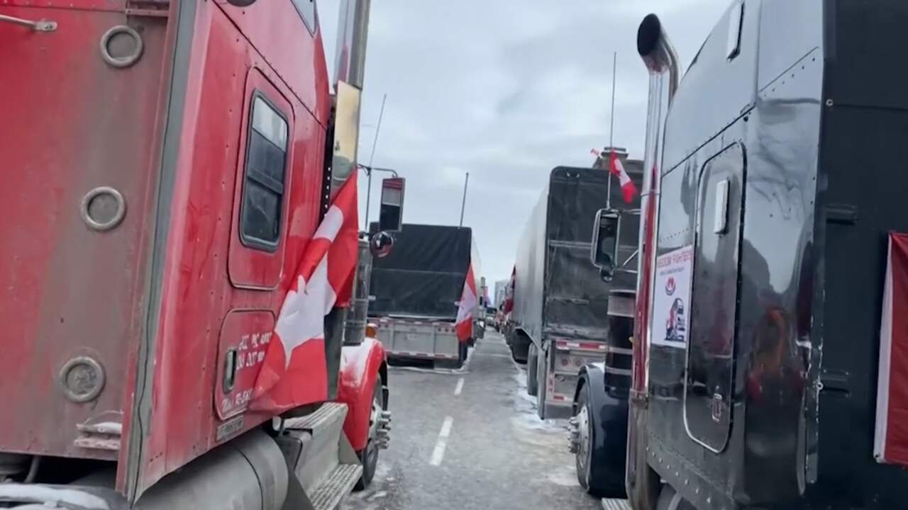 Beeld uit video: Canadees truckersprotest legt verkeer in Ottawa nog steeds lam