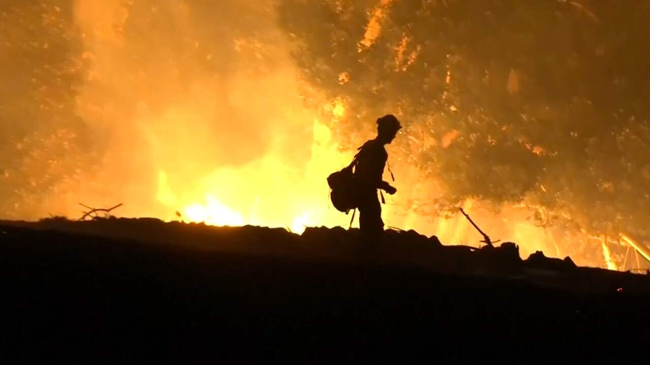 Beeld uit video: Dodelijke bosbranden Californië blijven aanhouden