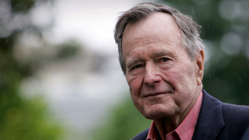 George Bush sr. (1924 - 2018 )