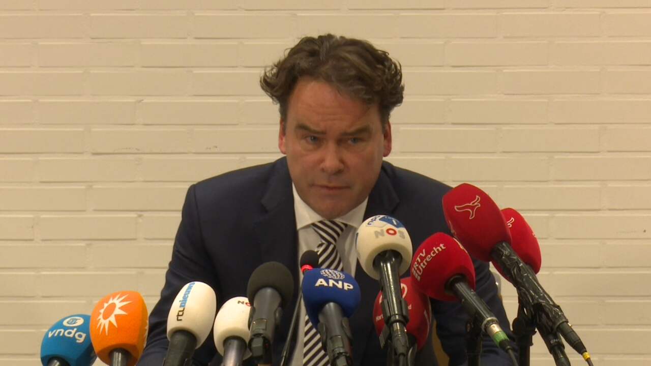Beeld uit video: Plaatsvervangend officier van Justitie: 'Lichaam Anne gevonden'