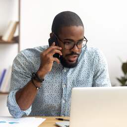 Meer mensen stappen over op nieuw telefoonabonnement