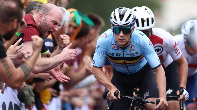Remco Evenepoel ging al vroeg in de wedstrijd in de aanval.