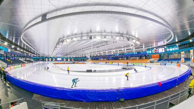 Thialf heeft flink moeten bezuinigen om het hoofd boven water te houden.