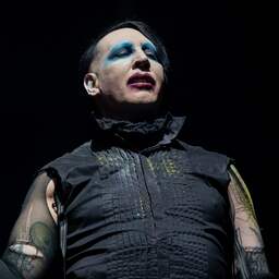 Marilyn Manson schikt met Game of Thrones-actrice Esmé Bianco in misbruikzaak