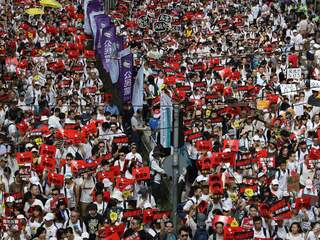 Miljoen mensen protesteren in Hongkong tegen uitlevering aan China