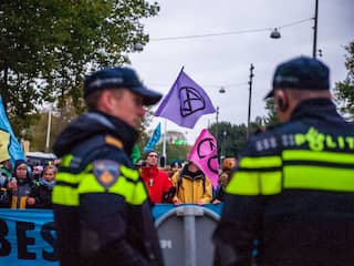 Extinction Rebellion blokkeert opnieuw wegen in Amsterdam