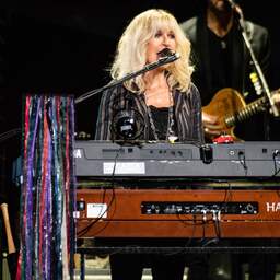 Erfgenamen Christine McVie verkopen Fleetwood Mac-rechten