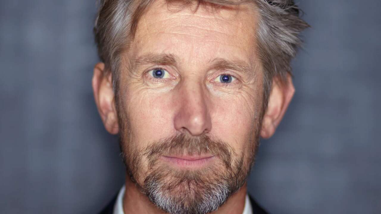 Edwin van der Sar We need to be more principled with players with expiring contracts' Teller