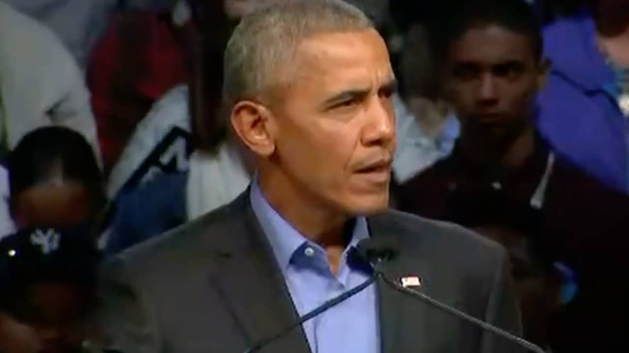 Beeld uit video: Obama waarschuwt voor 'infecterende politiek' van haat