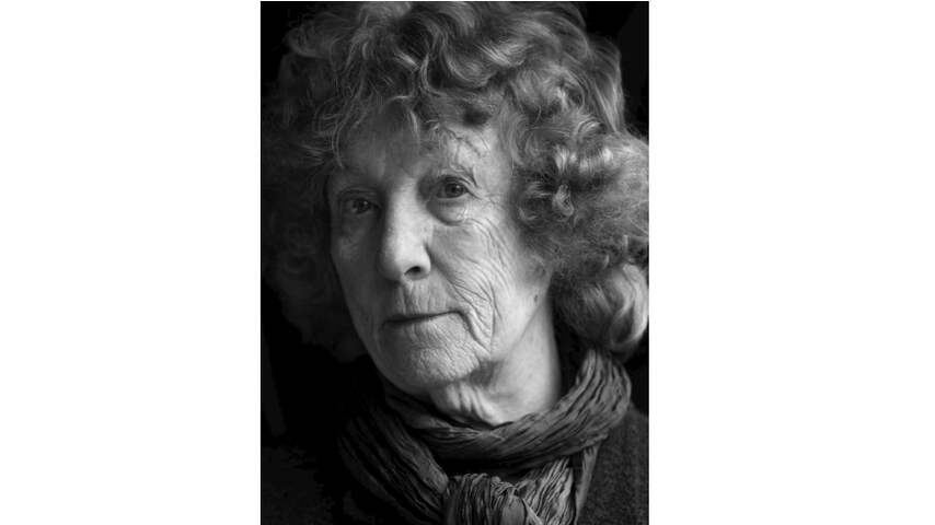 Vroeger is dood-schrijfster Inez van Dullemen op 96-jarige leeftijd overleden