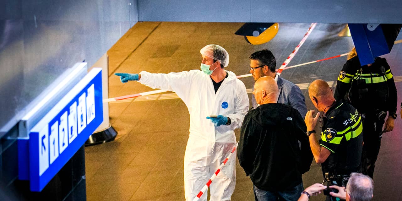Politie onderzoekt terroristisch motief bij steekincident Amsterdam Centraal