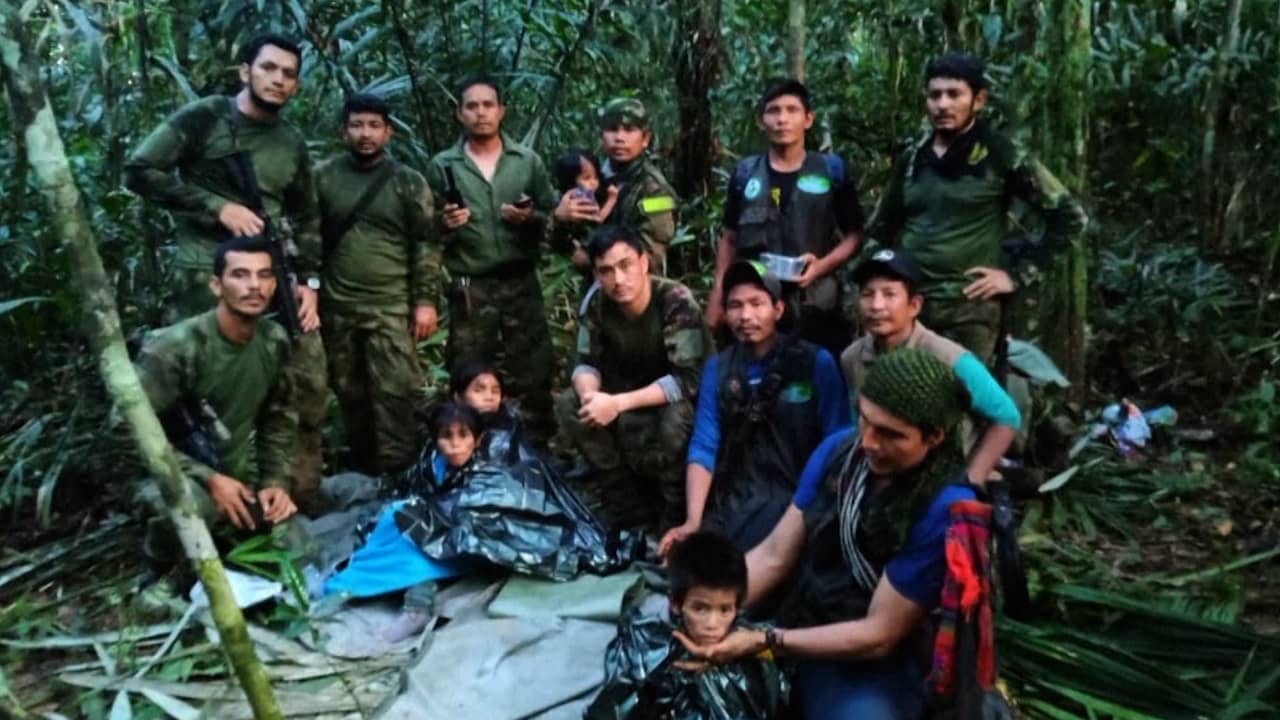 Beeld uit video: Kinderen na veertig dagen levend gevonden in Colombia: 'Historisch'