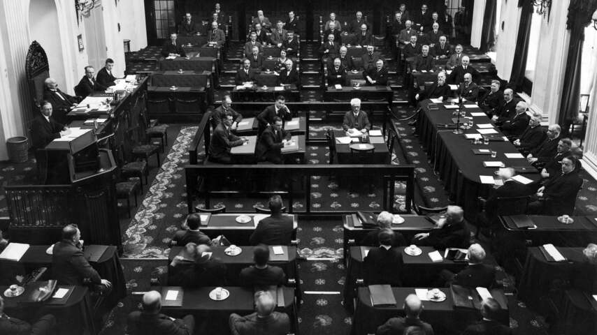 Met zeventien partijen evenaart de Tweede Kamer het record uit 1918