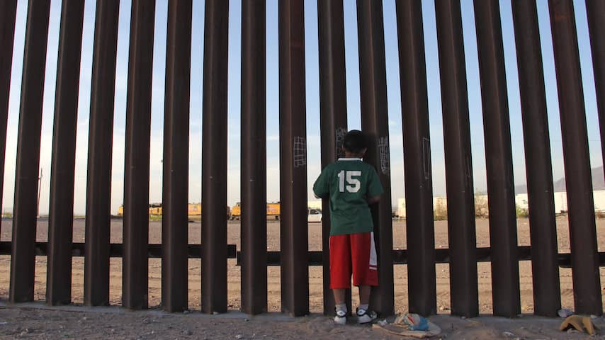 Trump wil maximaal vierduizend militairen bij grens met Mexico