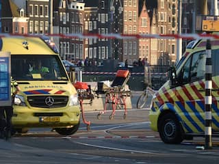 Automobilist niet vervolgd voor aanrijding Stationsplein Amsterdam