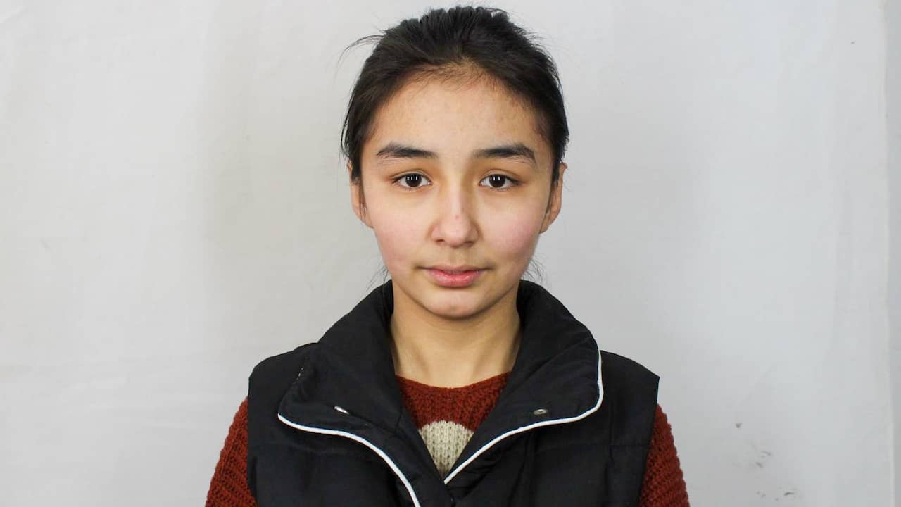 Raheel Omar, quindici anni, è una detenuta nel campo dello Xinjiang.