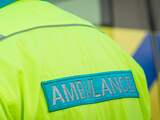 Vrouw gewond bij ongeval met drie personenauto's in Oud-Gastel