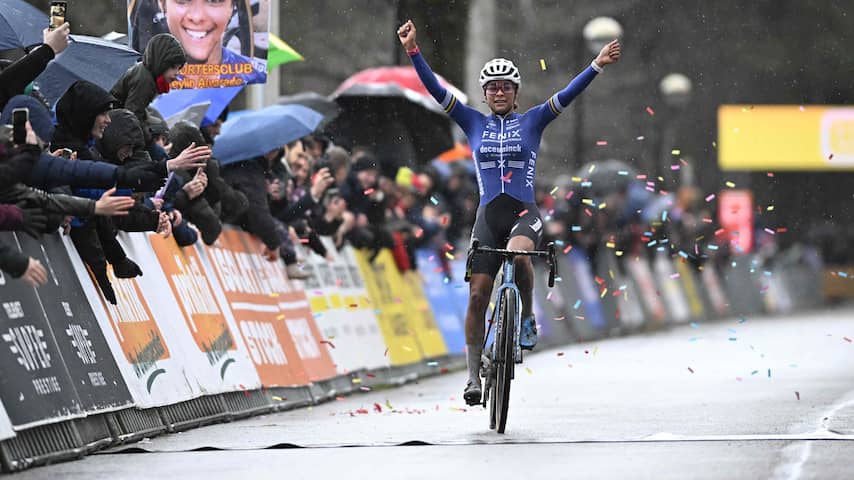 Van Der Poel Boekt Tweede Crosszege Op Rij Na Rentree, Alvarado Wint 