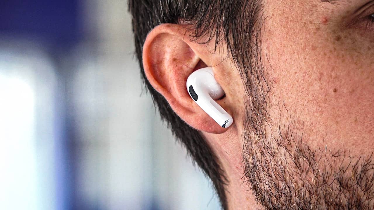 Tested: This is the best wireless earbud |  NOW