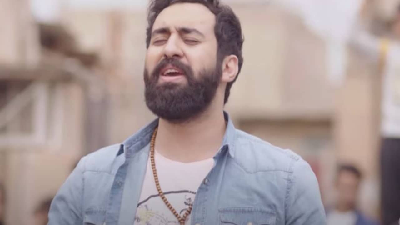 Iranian Singer Mehdi Yarrahi Arrested for Releasing Controversial Song, ‘Roosarito’