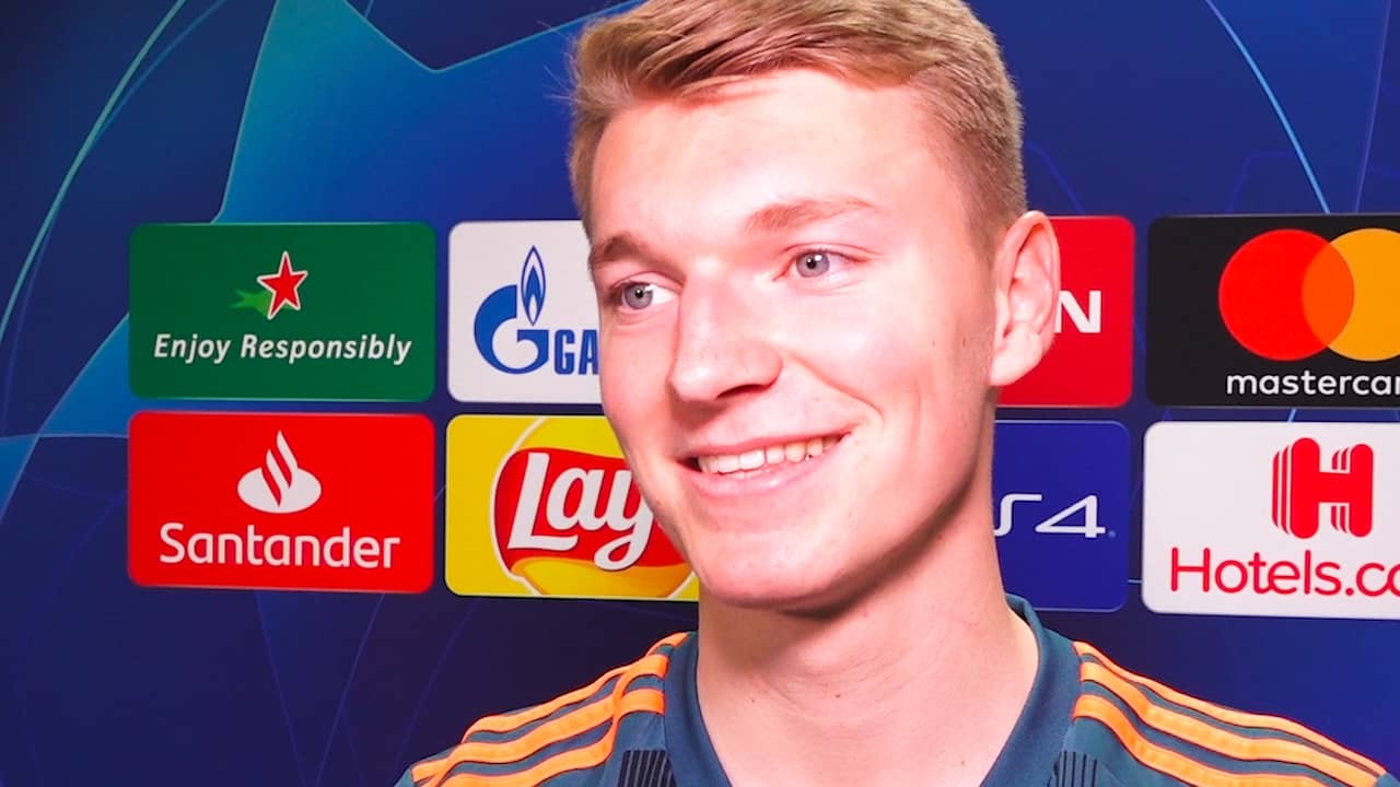Beeld uit video: Schuurs na Lille-Ajax: 'Glimlach gaat niet meer van mijn gezicht'