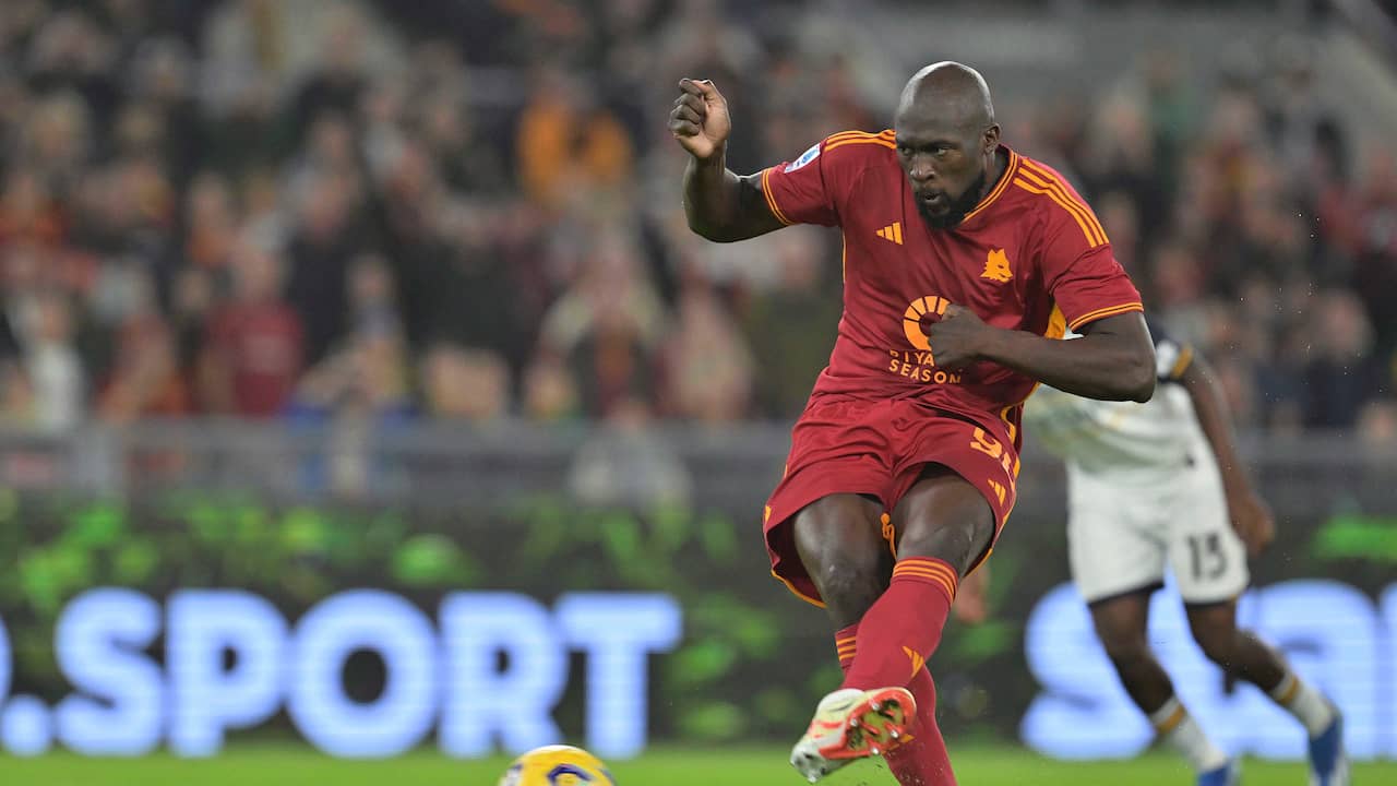 Beeld uit video: Samenvatting: AS Roma-Lecce (2-1)