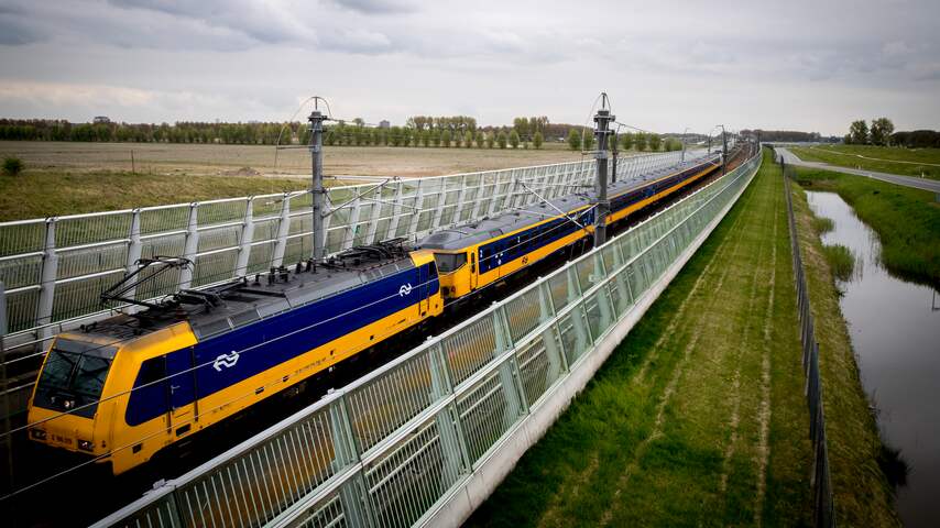 Staatssecretaris Van Veldhoven ziet geen reden voor forse investering HSL