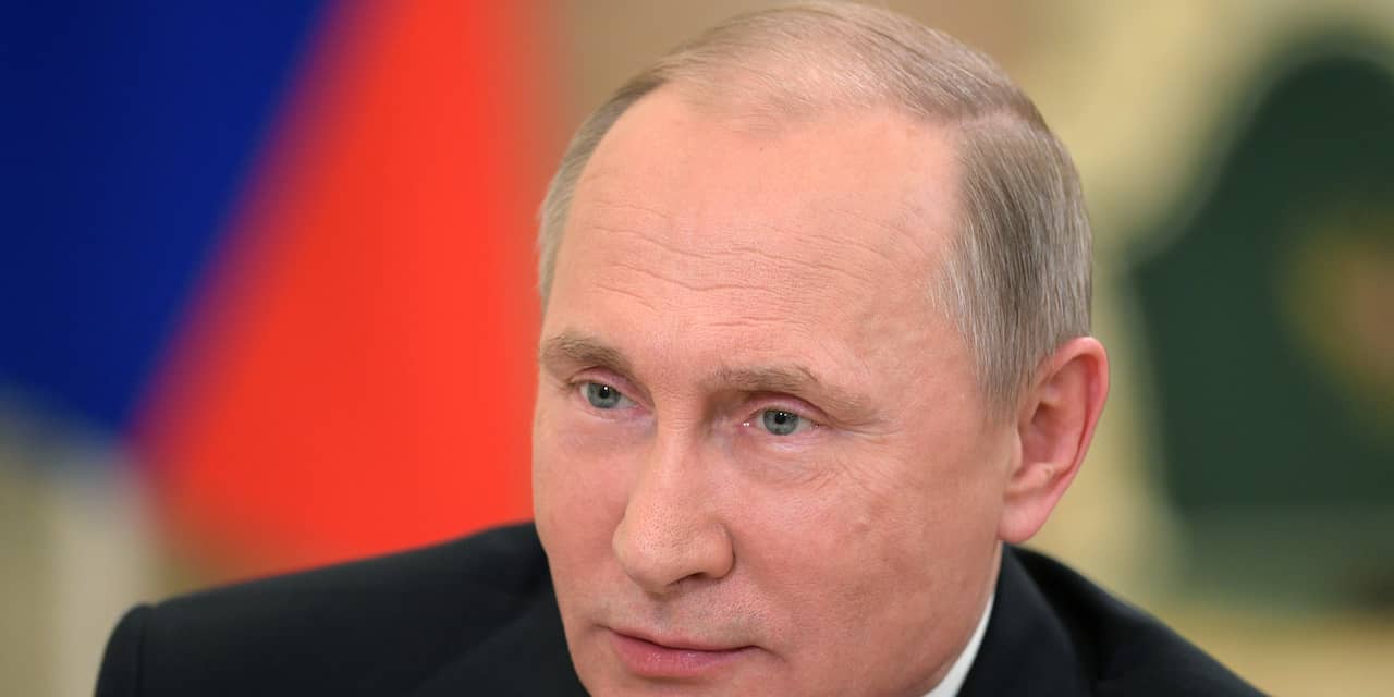 Poetin stuurt 755 Amerikaanse diplomaten weg uit Rusland