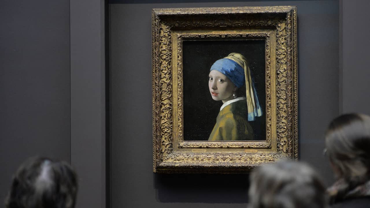 tactiek samenvoegen mager Voor het eerst 28 schilderijen van Vermeer in een museum (of zijn het er  27?) | Boek & Cultuur | NU.nl