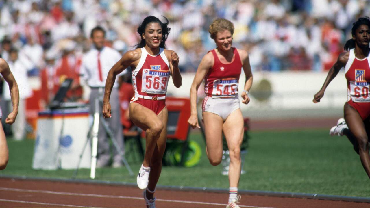 Florence Griffith-Joyner tijdens de Olympische Spelen van 1988.