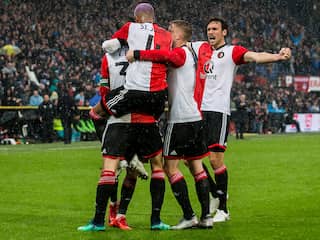 Van Persie kopt Feyenoord naar zege op FC Utrecht bij debuut Advocaat