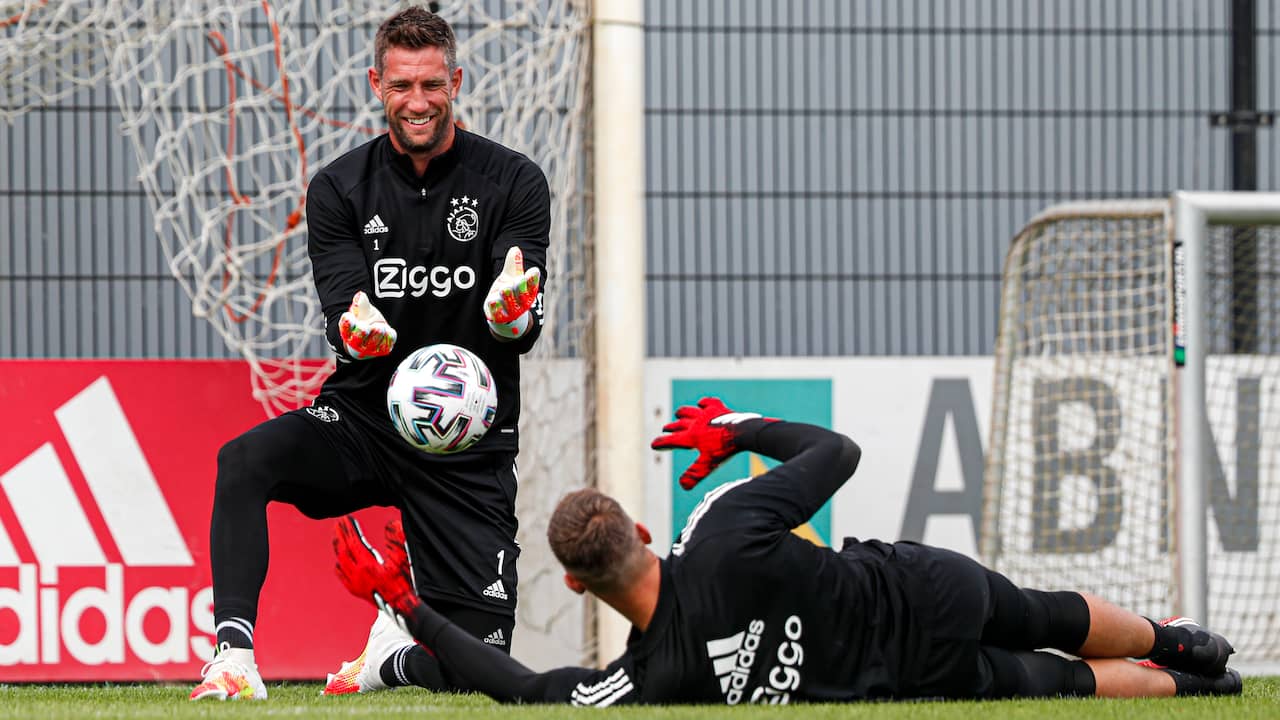 Ten Hag We Are Provided With Stekelenburg When Onana Leaves Now World Today News