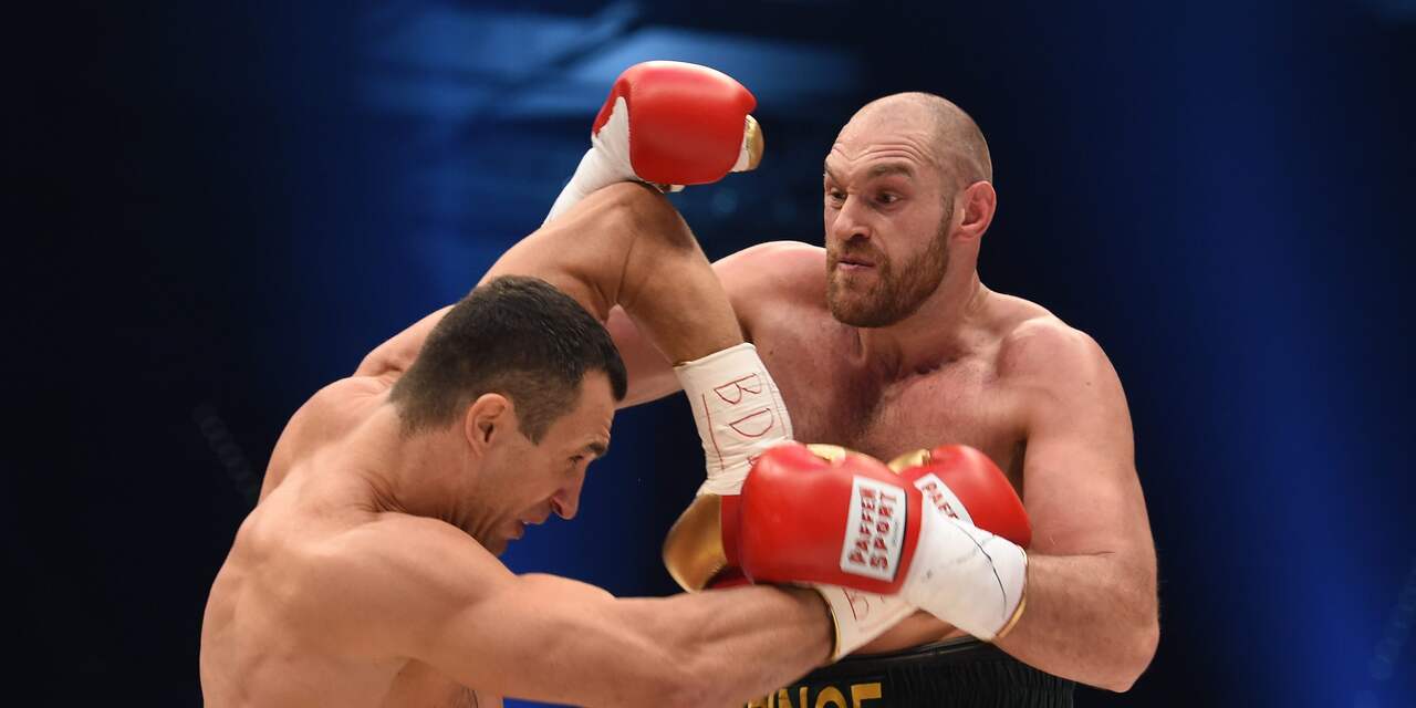 Fury onttroont Klitsjko als wereldkampioen in zwaargewicht
