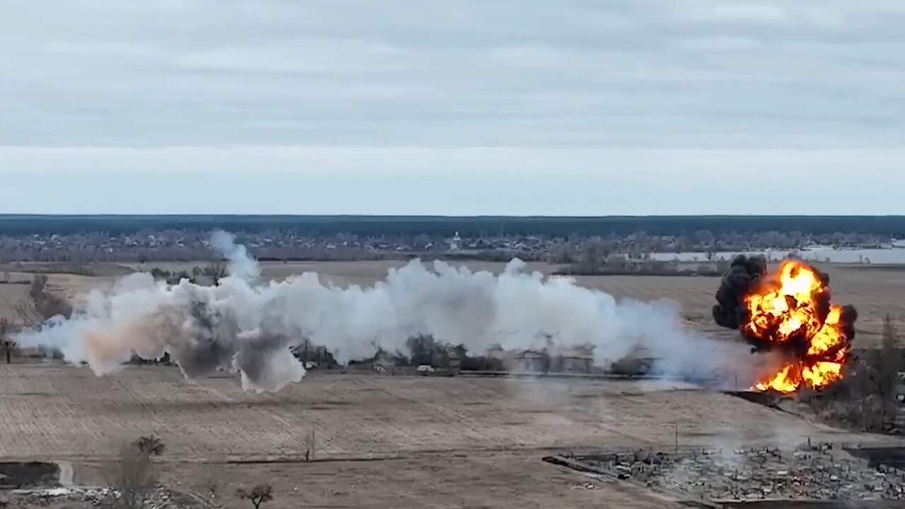 Beeld uit video: Oekraïne toont beelden van neerhalen Russische helikopter
