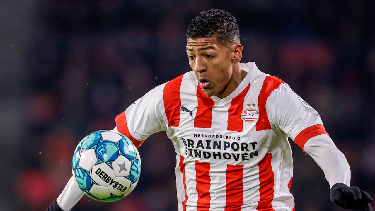 Van Aanholt Komt Ook Volgend Seizoen Op Huurbasis Voor Psv Uit Voetbal Nunl 5356