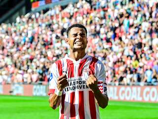 PSV ontsnapt door rake penalty Gakpo in extra tijd aan puntenverlies tegen RKC
