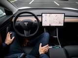 Tesla schakelt goedkopere accu's in voor standaardmodellen