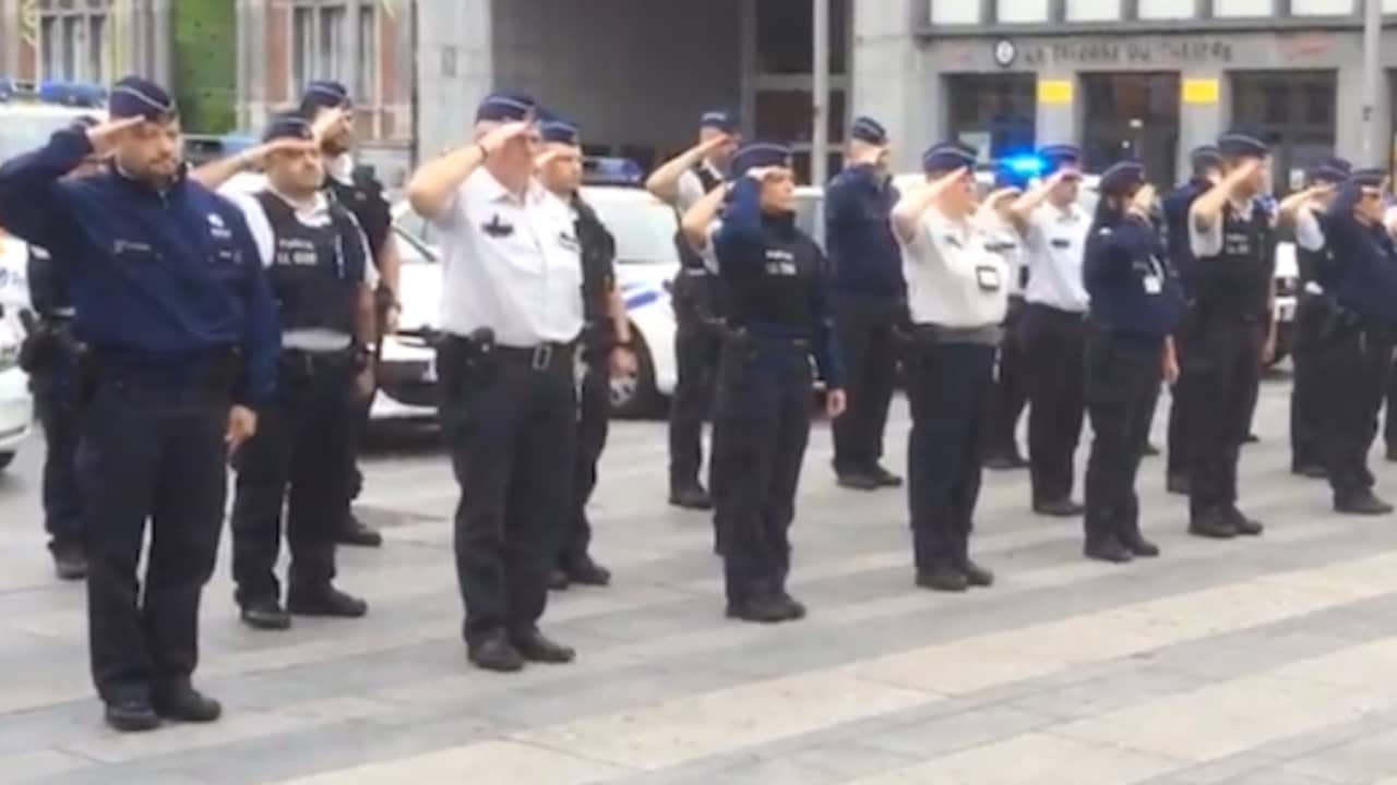 Politie Luik brengt laatste saluut aan vermoorde collega's