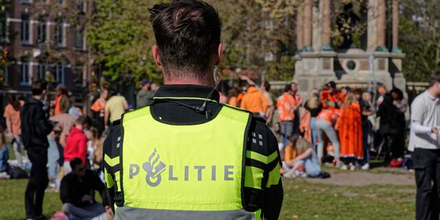 Structurele loonsverhoging van 1,3 procent voor politie na cao-akkoord:.