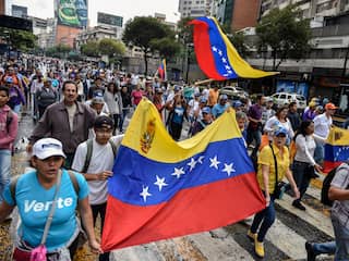 EU-landen erkennen Guaidó bij uitblijven verkiezingen Venezuela