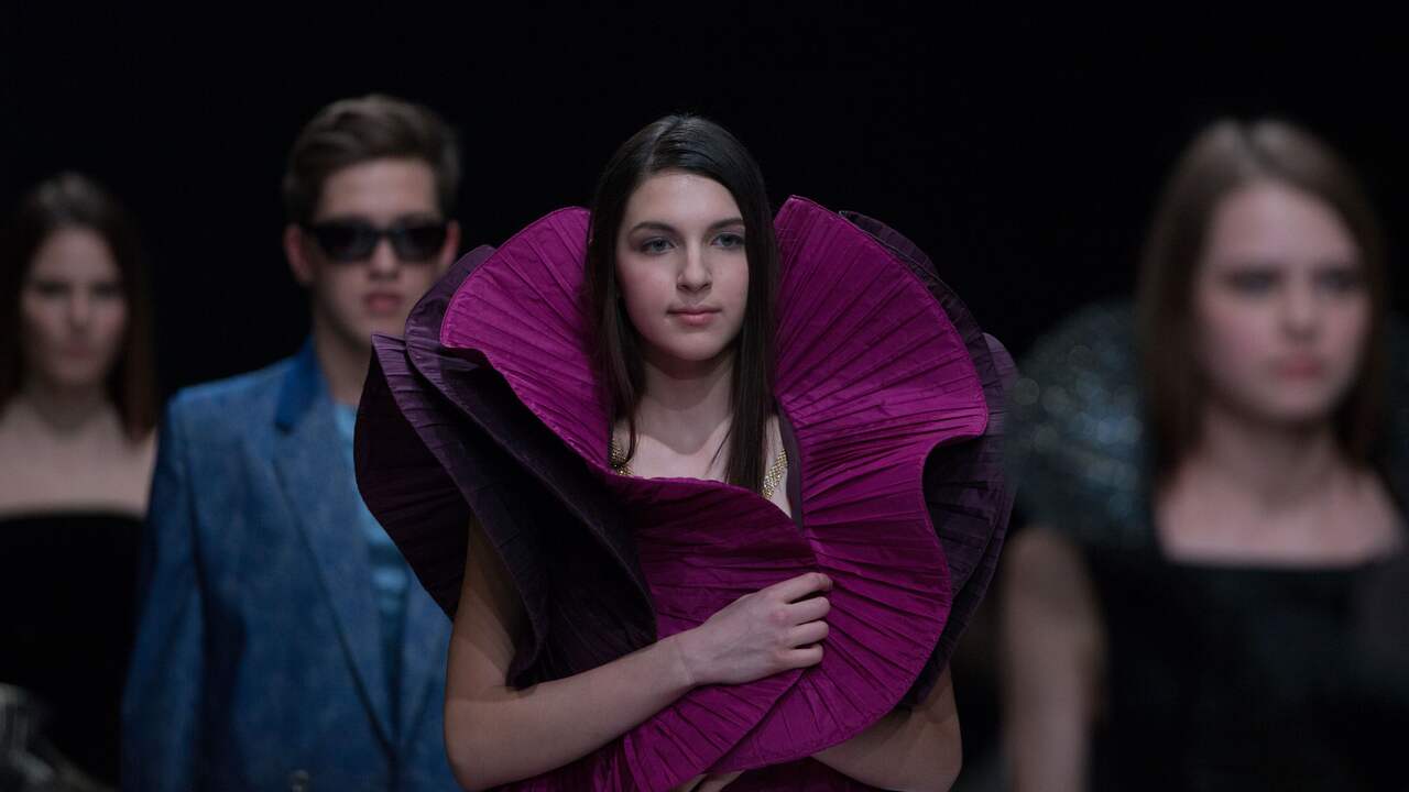 Een modeshow van Pierre Cardin in 2016.