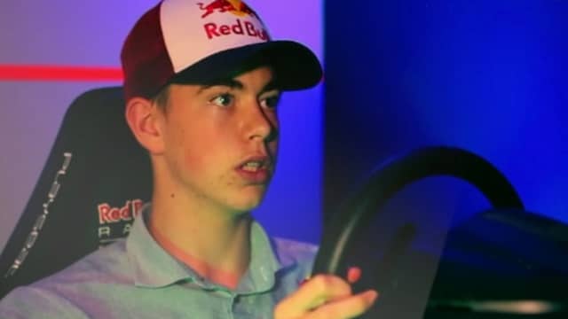Rondje Singapore met racetalent Verschoor: Hier moet Verstappen op letten