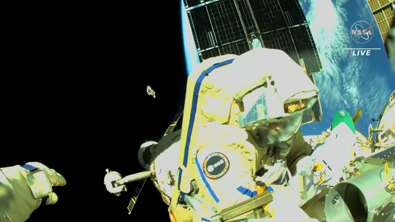 Russian and Italian make seven-hour spacewalk from space station ISS |  Tech