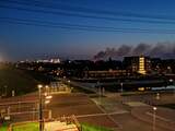 Politieheli brengt grote brand bij Dordrechtse papierfabriek in kaart