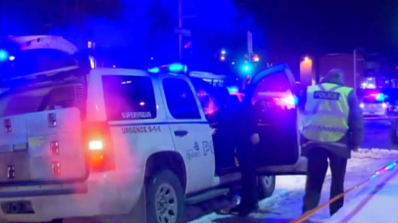 Beeld uit video: Zeker zes doden bij schietpartij in moskee Quebec