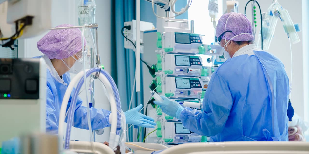 Aantal patiënten in ziekenhuizen blijft dalen